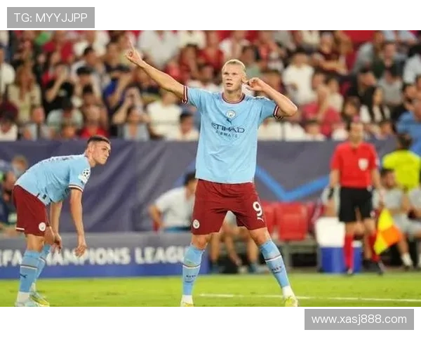 厄德高与福登：技术型中场核心成长路径对比分析